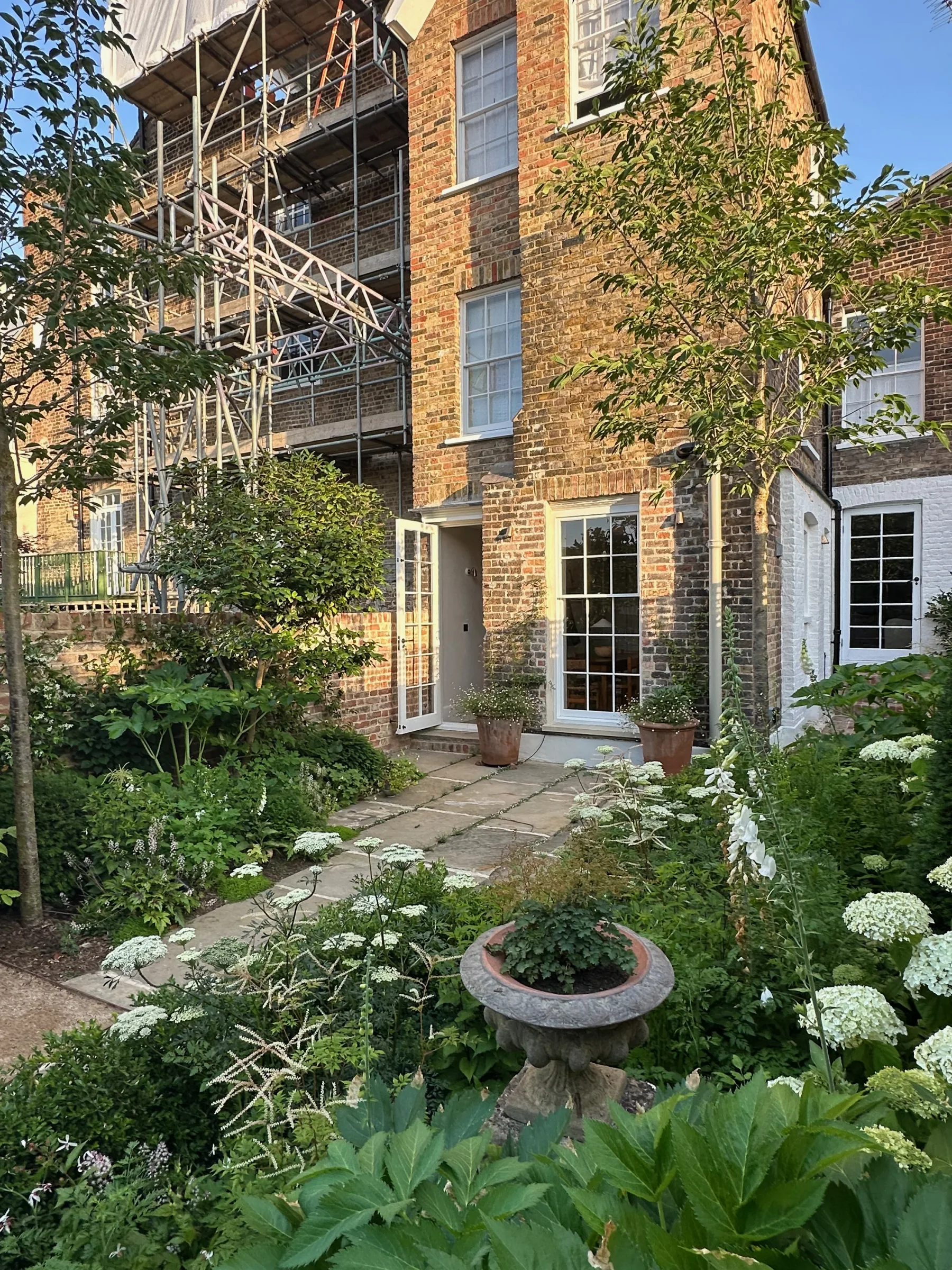 Hampstead — image 18